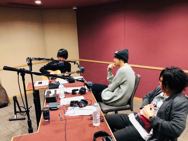 Unison Square Gardenの機材車ラジオ 7 あなたにとって秋はどんな季節 機材車 ラジオにとっての秋は Audee オーディー